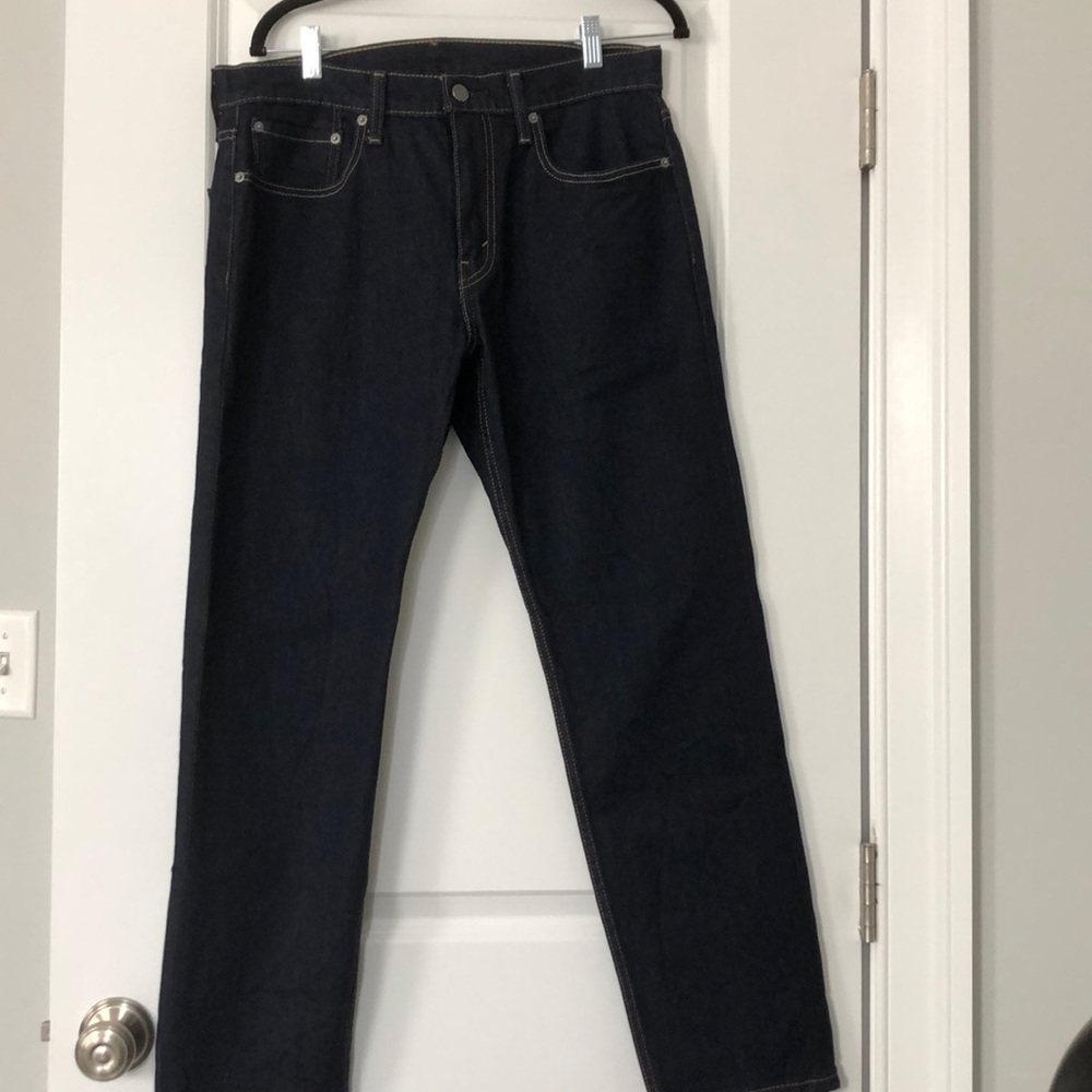 Levi’s 502. Dark Blue. W32 L32.